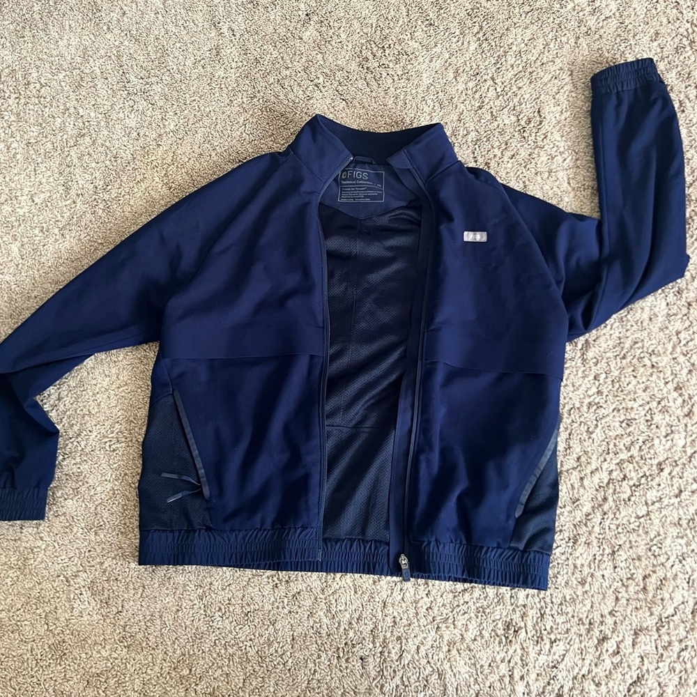 Figs navy Sydney jacket